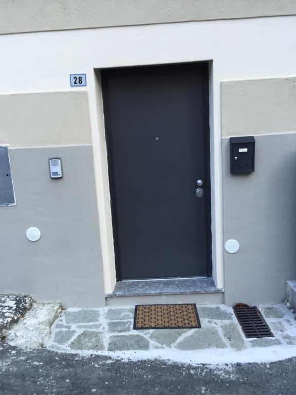 Elle'S House Apartment Savona Exterior photo